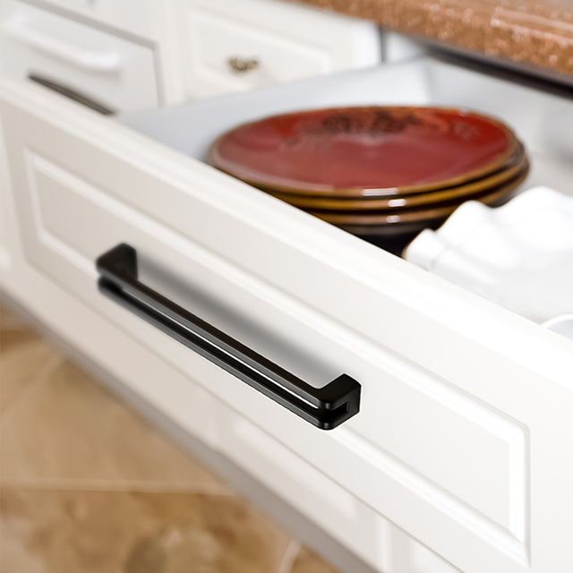 High Quality Black Drawer Handle Manufacturer